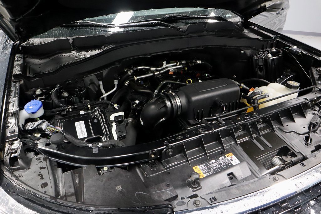 Certified 2023 Ford Explorer XLT image 16