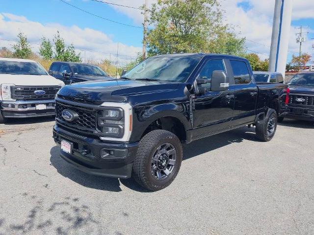 Certified 2025 Ford F350 XL w/ STX Appearance Package AWD/4WD image 4