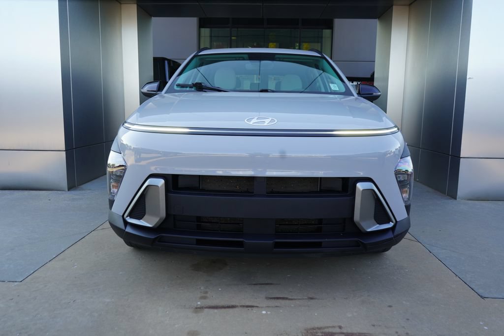 Used 2026 Hyundai Kona SEL Sport FWD image 4