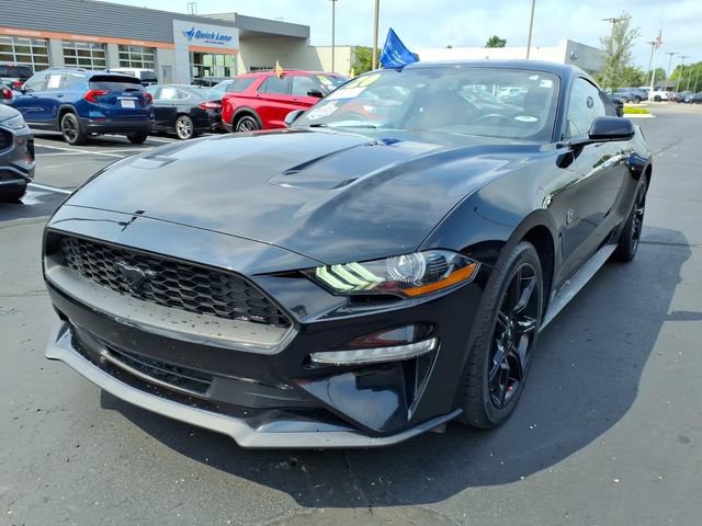 Certified 2020 Ford Mustang Coupe w/ Equipment Group 101A RWD image 3