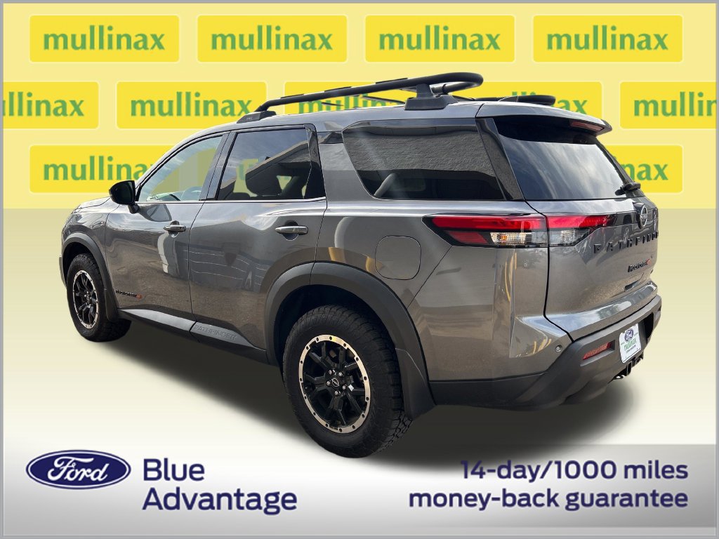 Used 2025 Nissan Pathfinder Rock Creek AWD/4WD image 3