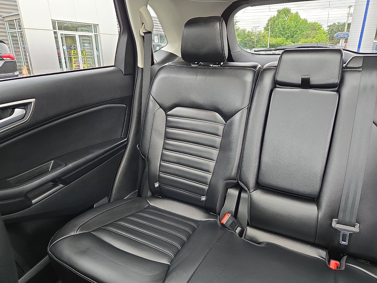Certified 2024 Ford Edge SEL w/ Convenience Package AWD/4WD image 18