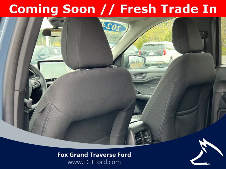 Certified 2024 Ford Escape Active AWD/4WD image 30