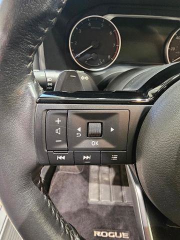 Used 2021 Nissan Rogue SV w/ Premium Package AWD/4WD image 14