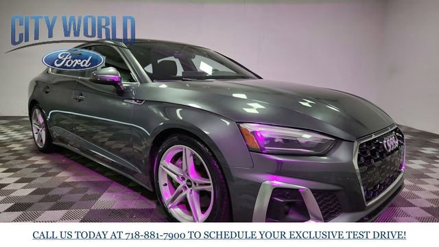 Used 2022 Audi A5 2.0T Premium image 2