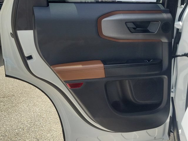 Certified 2025 Ford Bronco Sport Outer Banks w/ Outer Banks Tech Package+ AWD/4WD image 21