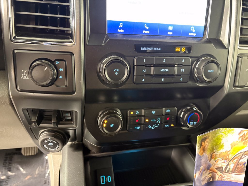 Certified 2022 Ford F250 XLT w/ XLT Premium Package AWD/4WD image 20