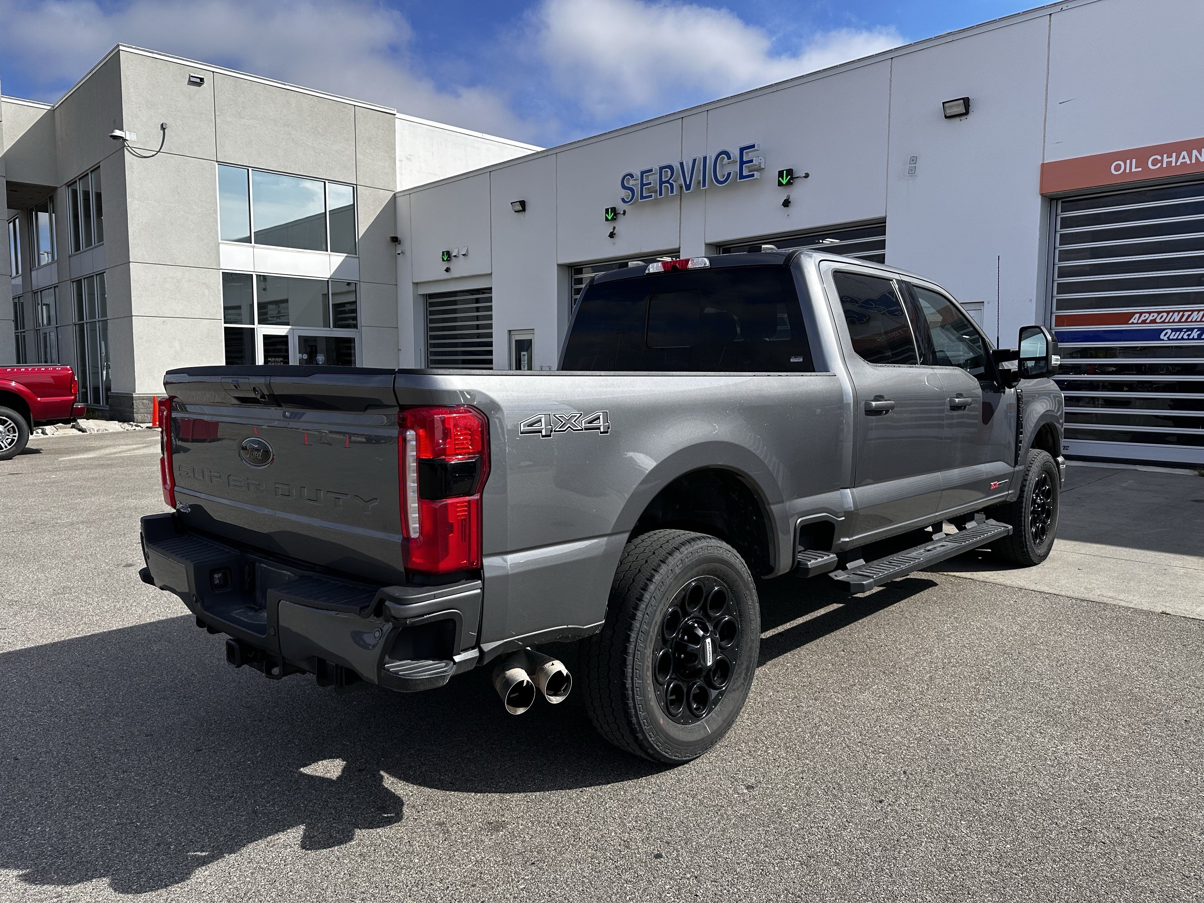 Certified 2024 Ford F250 Lariat w/ Lariat Ultimate Package AWD/4WD image 5