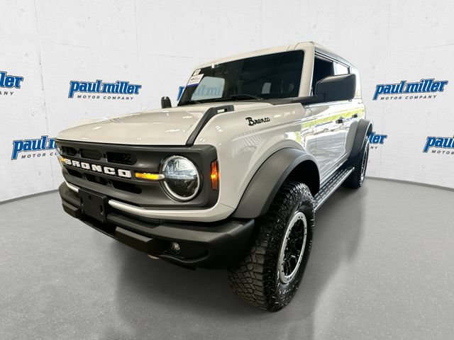 Certified 2024 Ford Bronco Big Bend w/ Sasquatch Package AWD/4WD image 1