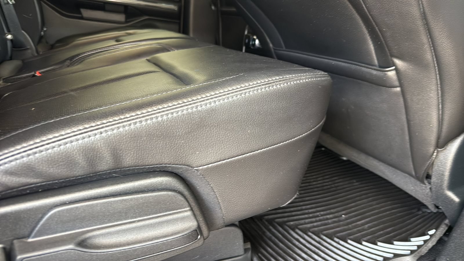 Certified 2021 Ford Expedition XLT RWD image 27