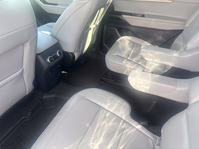 Certified 2025 Ford Explorer Active w/ Active Comfort Package RWD image 15