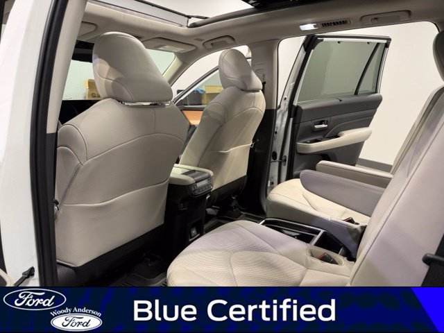 Used 2026 Toyota Grand Highlander AWD image 25