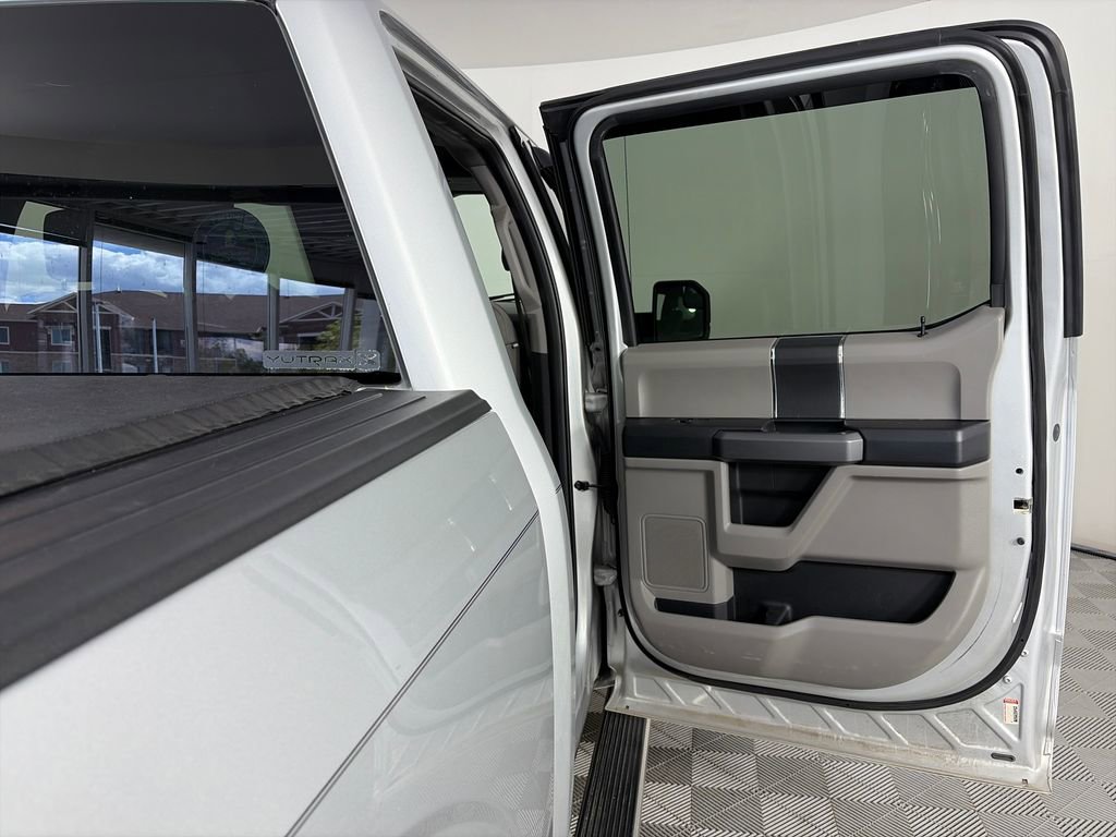 Certified 2017 Ford F150 XLT AWD/4WD image 25