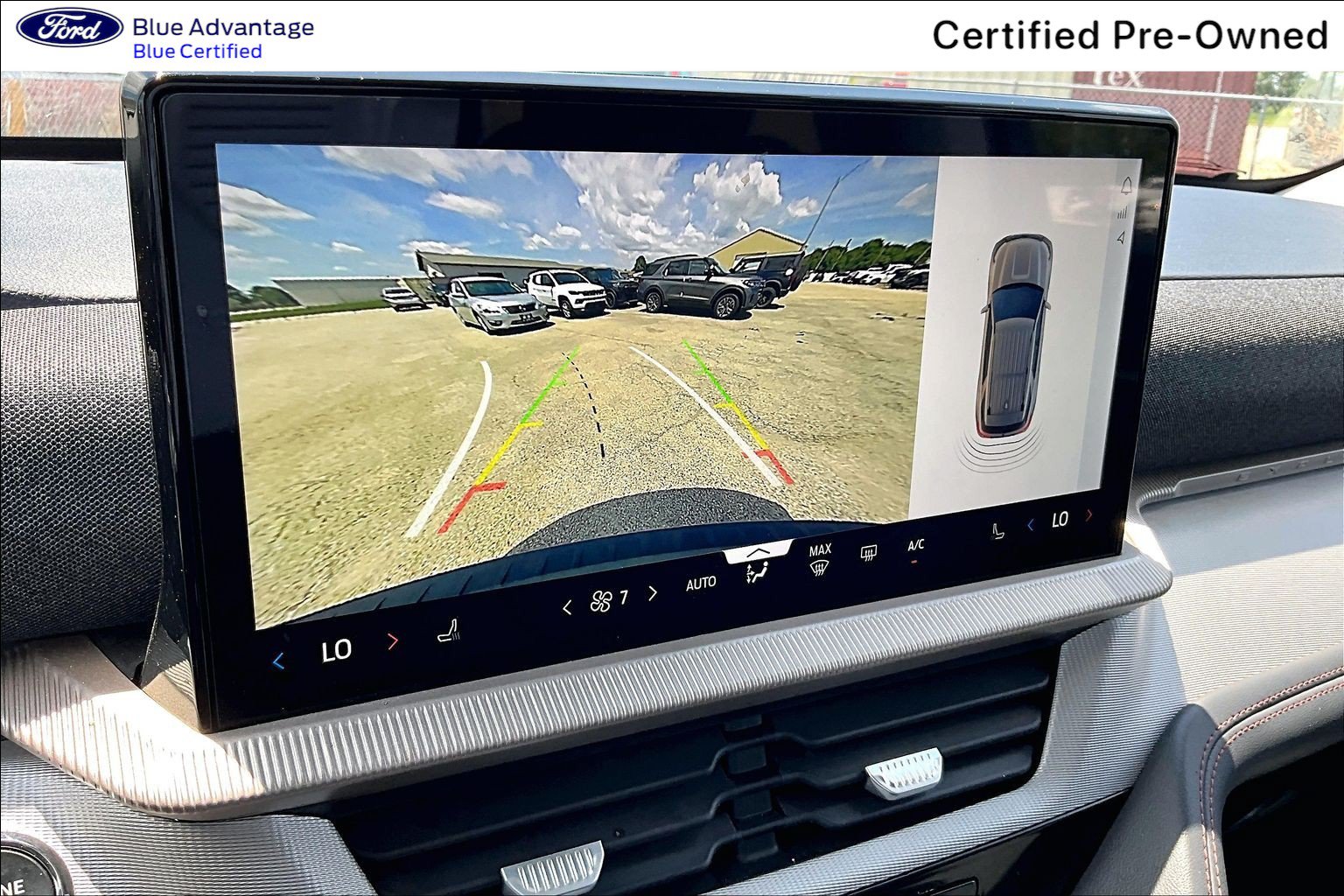Certified 2025 Ford Explorer Active AWD/4WD image 30