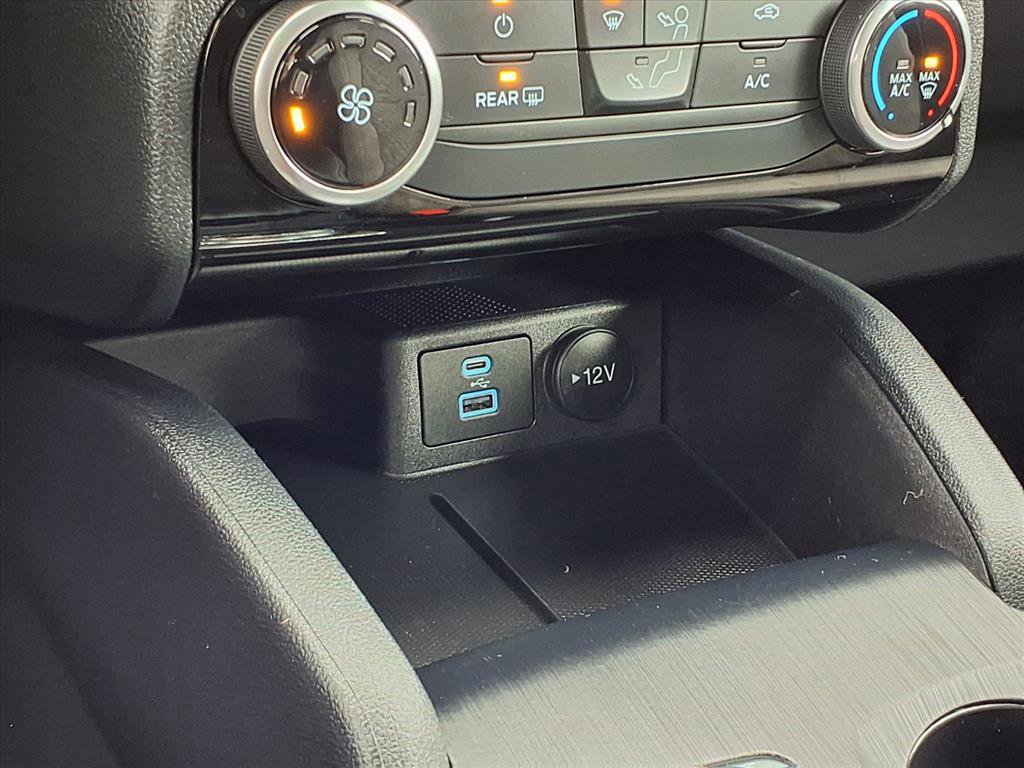 Certified 2022 Ford Escape SE image 15