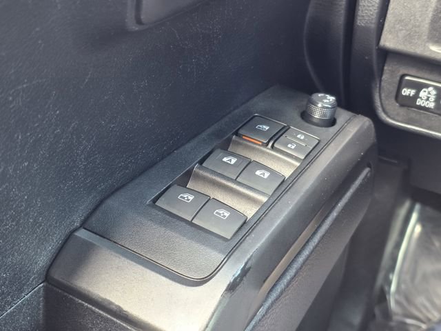 Used 2019 Toyota Tacoma TRD Off-Road w/ Technology Package image 12