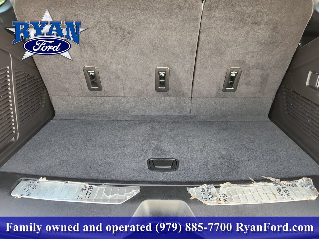 Used 2024 Chevrolet Tahoe Z71 w/ Off-Road Capability Package AWD/4WD image 23
