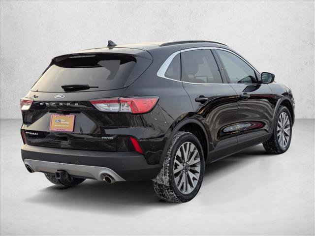 Certified 2022 Ford Escape Titanium w/ Class II Trailer Tow Package image 3