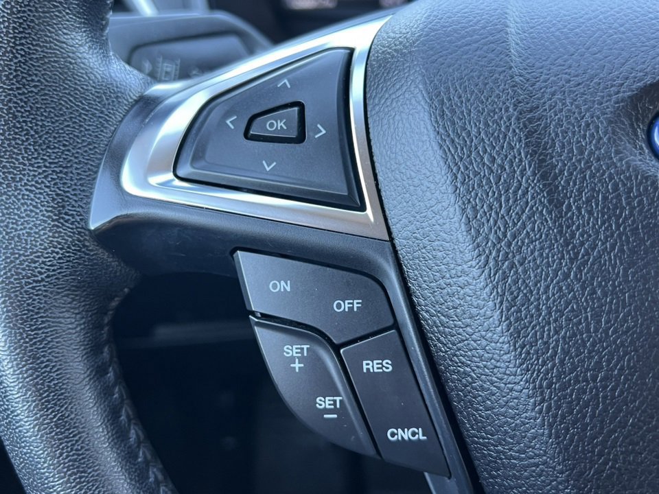 Certified 2022 Ford Edge SEL w/ Convenience Package image 28