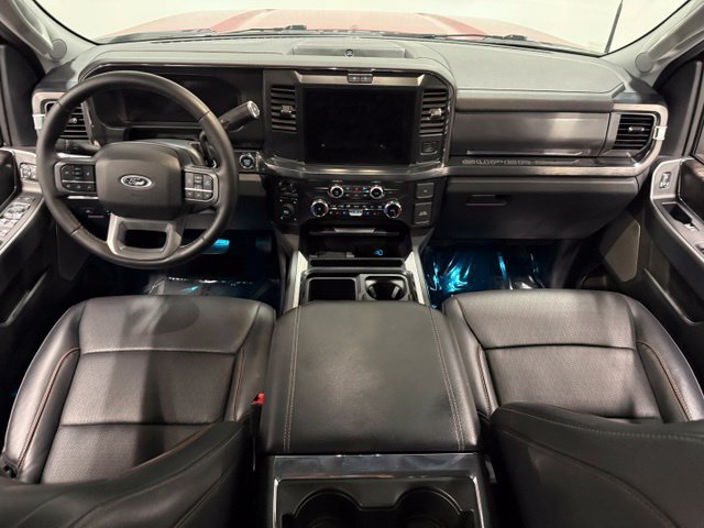Certified 2025 Ford F250 Lariat w/ Black Appearance Package AWD/4WD image 32