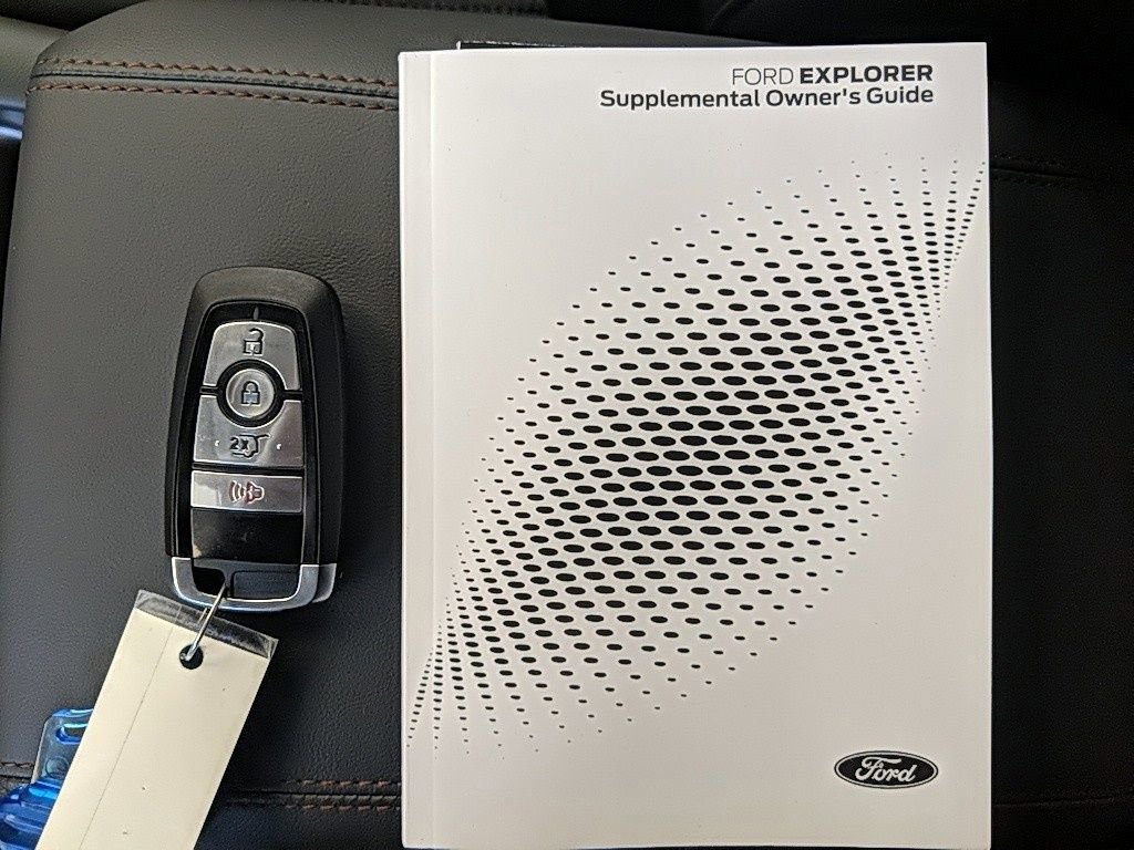 Certified 2025 Ford Explorer Active image 30