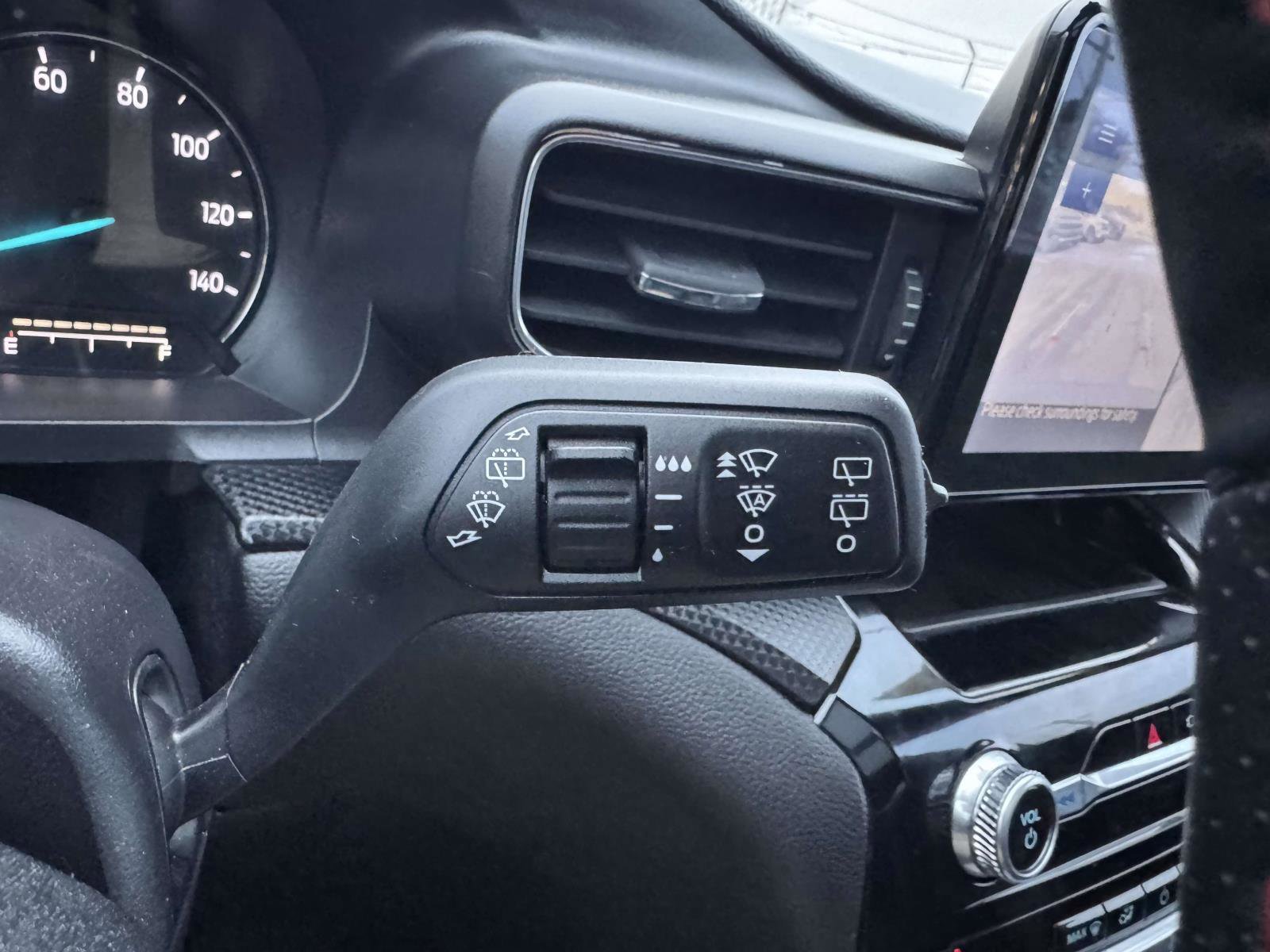 Certified 2022 Ford Explorer ST-Line w/ Class IV Trailer Tow Package image 34