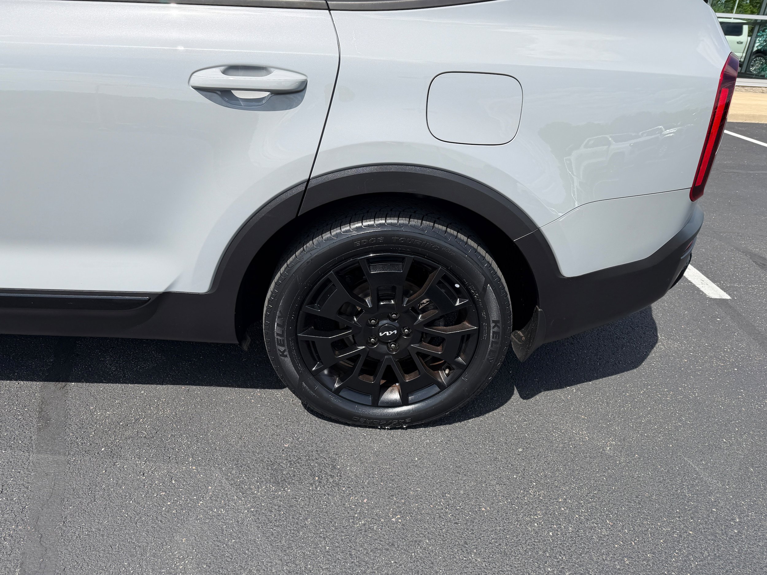 Certified 2025 Ford Expedition Active AWD/4WD image 9