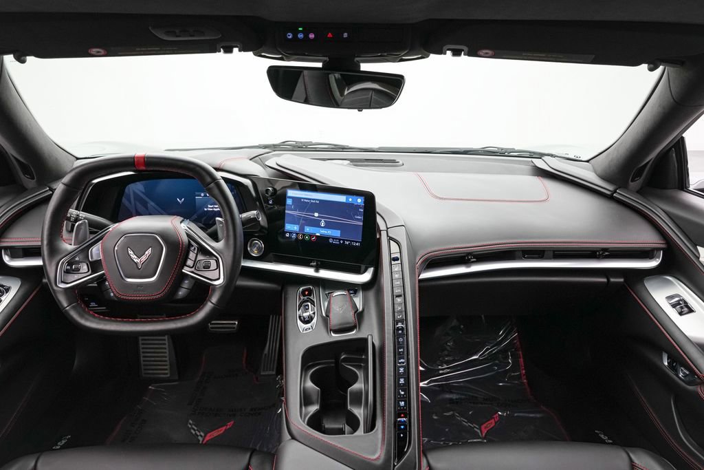 Used 2022 Chevrolet Corvette Stingray Premium Conv w/ Z51 Performance Package image 28