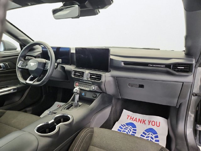 Certified 2025 Ford Mustang Coupe RWD image 18