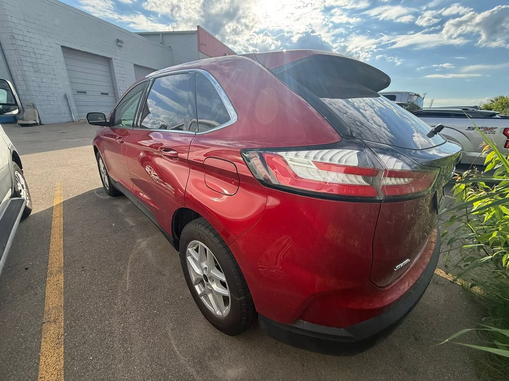Certified 2023 Ford Edge SEL w/ Convenience Package AWD/4WD image 7