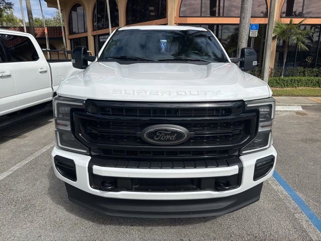 Certified 2022 Ford F250 Lariat w/ Black Appearance Package image 3