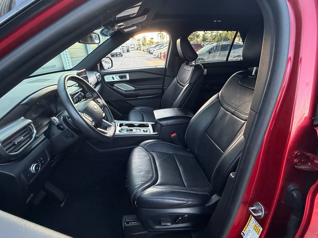 Certified 2020 Ford Explorer ST w/ ST Street Pack AWD/4WD image 10