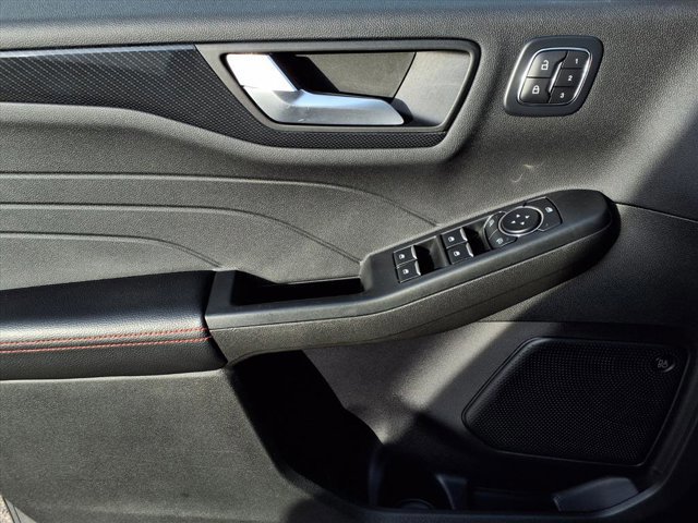 Certified 2023 Ford Escape ST-Line Select w/ Tech Pack #2 image 21