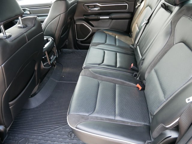 Used 2023 RAM 1500 Laramie AWD/4WD image 12