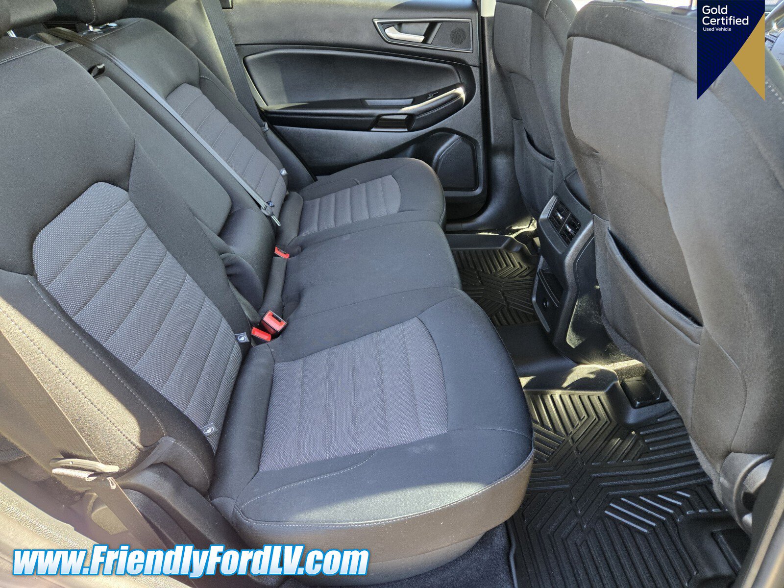Certified 2023 Ford Edge SE w/ Black Appearance Package AWD/4WD image 10