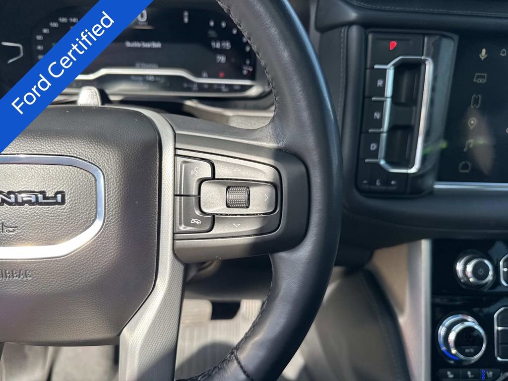 Used 2024 GMC Yukon XL Denali w/ Denali Reserve Package image 25