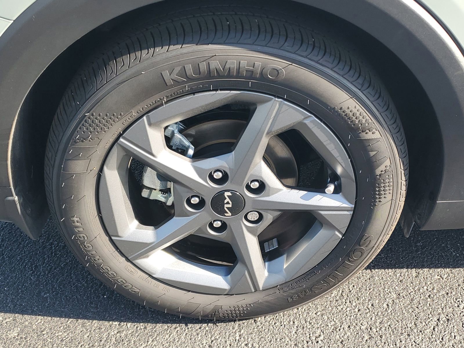 Used 2025 Kia K4 LXS image 5