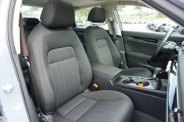 Used 2024 Honda Civic EX image 2