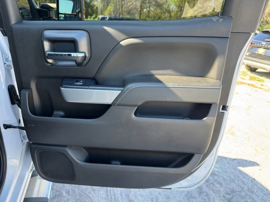 Used 2018 Chevrolet Silverado 2500 LTZ w/ Duramax Plus Package image 23