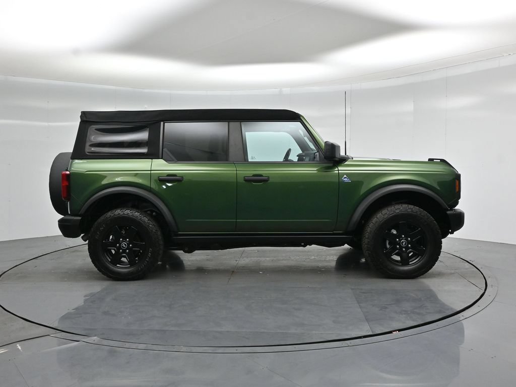 Certified 2024 Ford Bronco Black Diamond AWD/4WD image 22