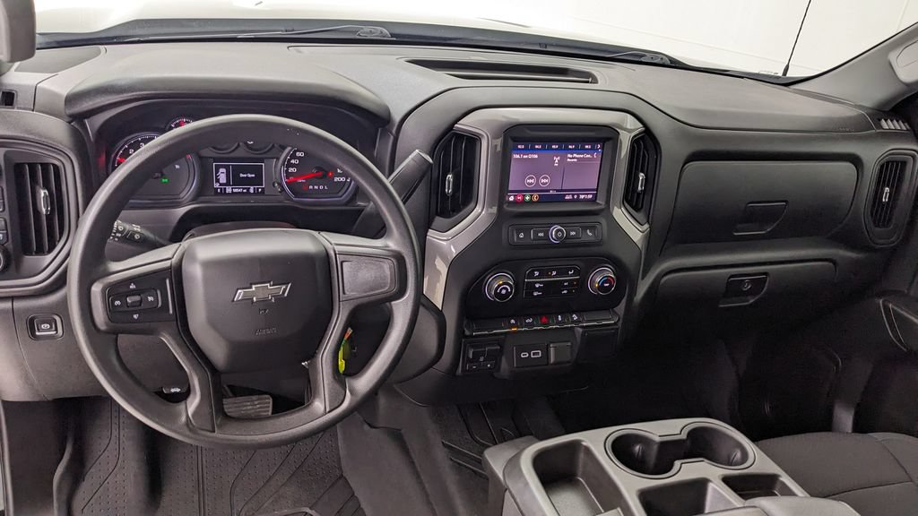 Used 2021 Chevrolet Silverado 1500 Custom Trail Boss AWD/4WD image 3