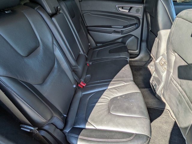 Certified 2022 Ford Edge Titanium AWD/4WD image 25