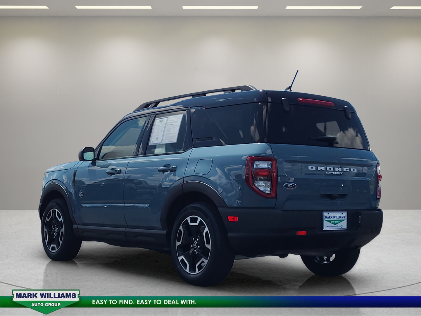 Certified 2023 Ford Bronco Sport Outer Banks w/ Tech Package AWD/4WD image 6