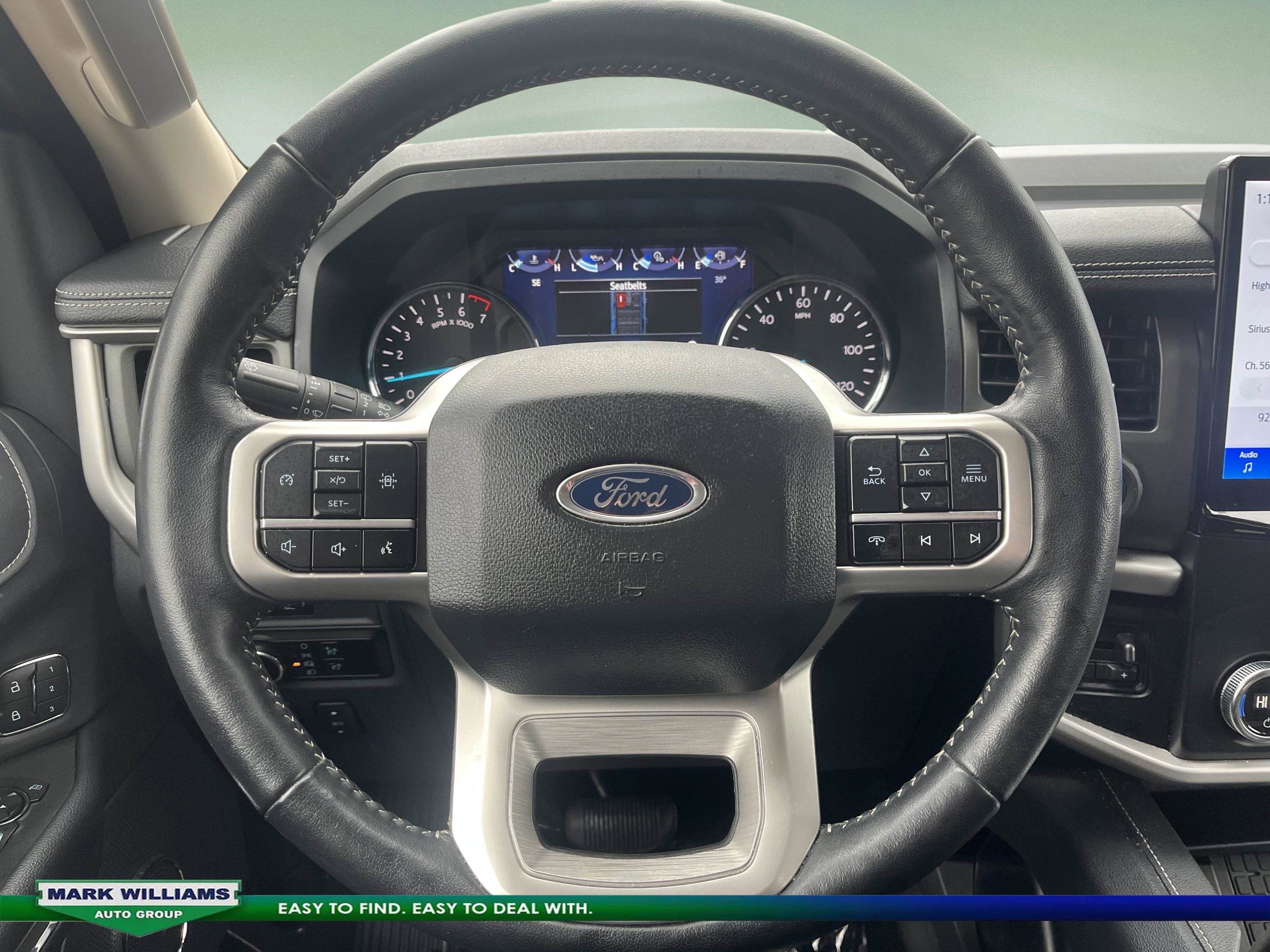 Certified 2024 Ford Expedition XLT image 17