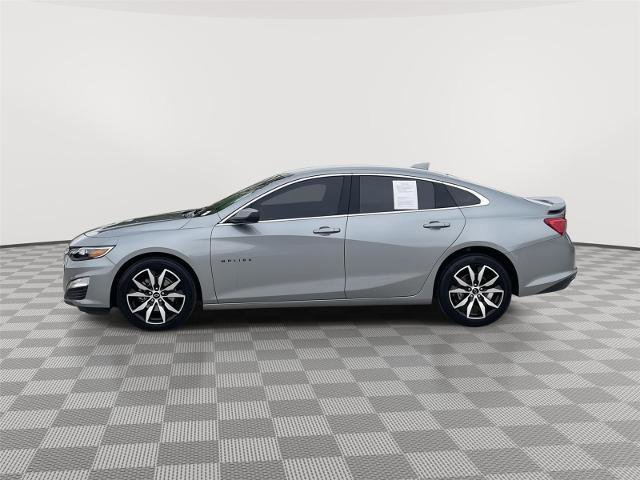 Used 2025 Chevrolet Malibu RS FWD image 2