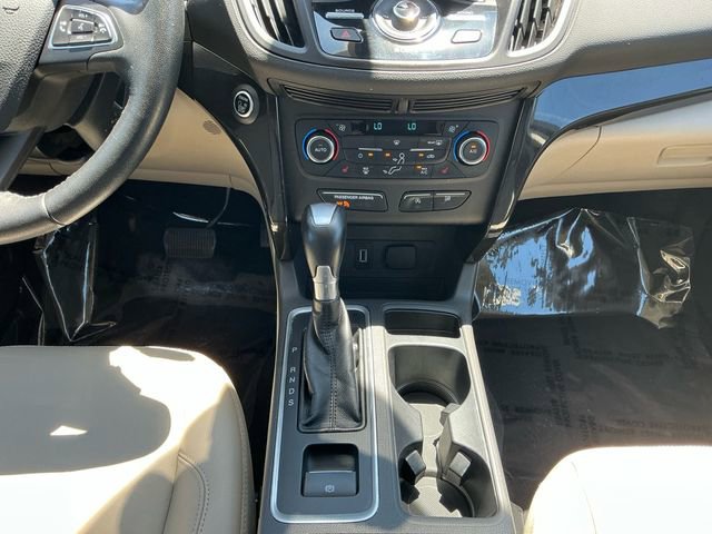 Certified 2017 Ford Escape Titanium FWD image 15
