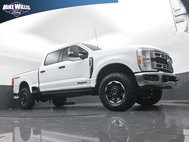 Certified 2023 Ford F350 XLT w/ Tremor Off-Road Package AWD/4WD image 17