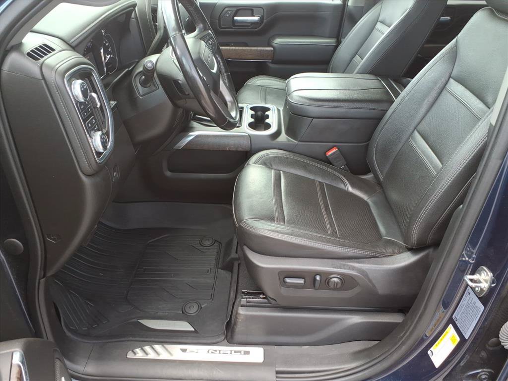 Used 2023 GMC Sierra 3500 Denali w/ Denali Ultimate Package AWD/4WD image 5