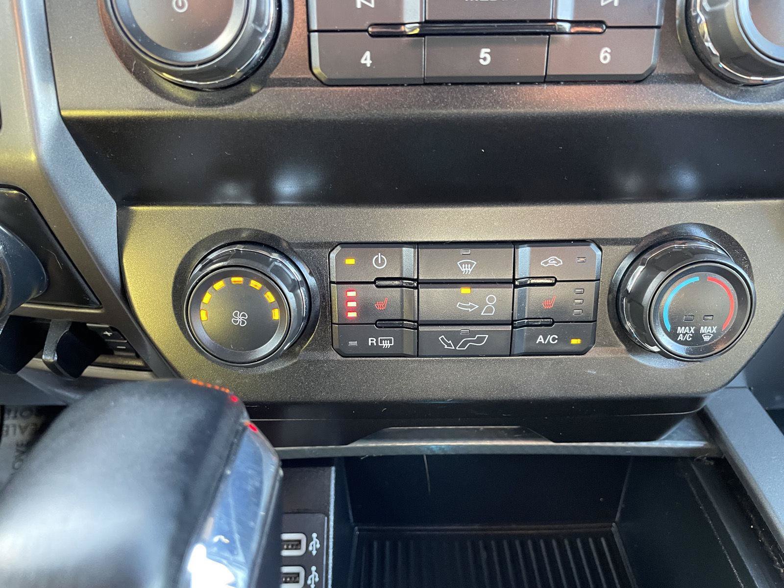 Certified 2019 Ford F150 XLT w/ Equipment Group 302A Luxury AWD/4WD image 27
