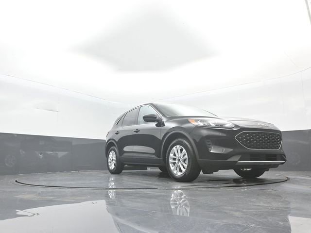 Certified 2020 Ford Escape SE AWD/4WD image 34